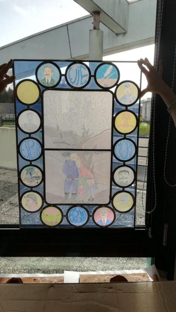 vitrail du Collège Letot Bayeux